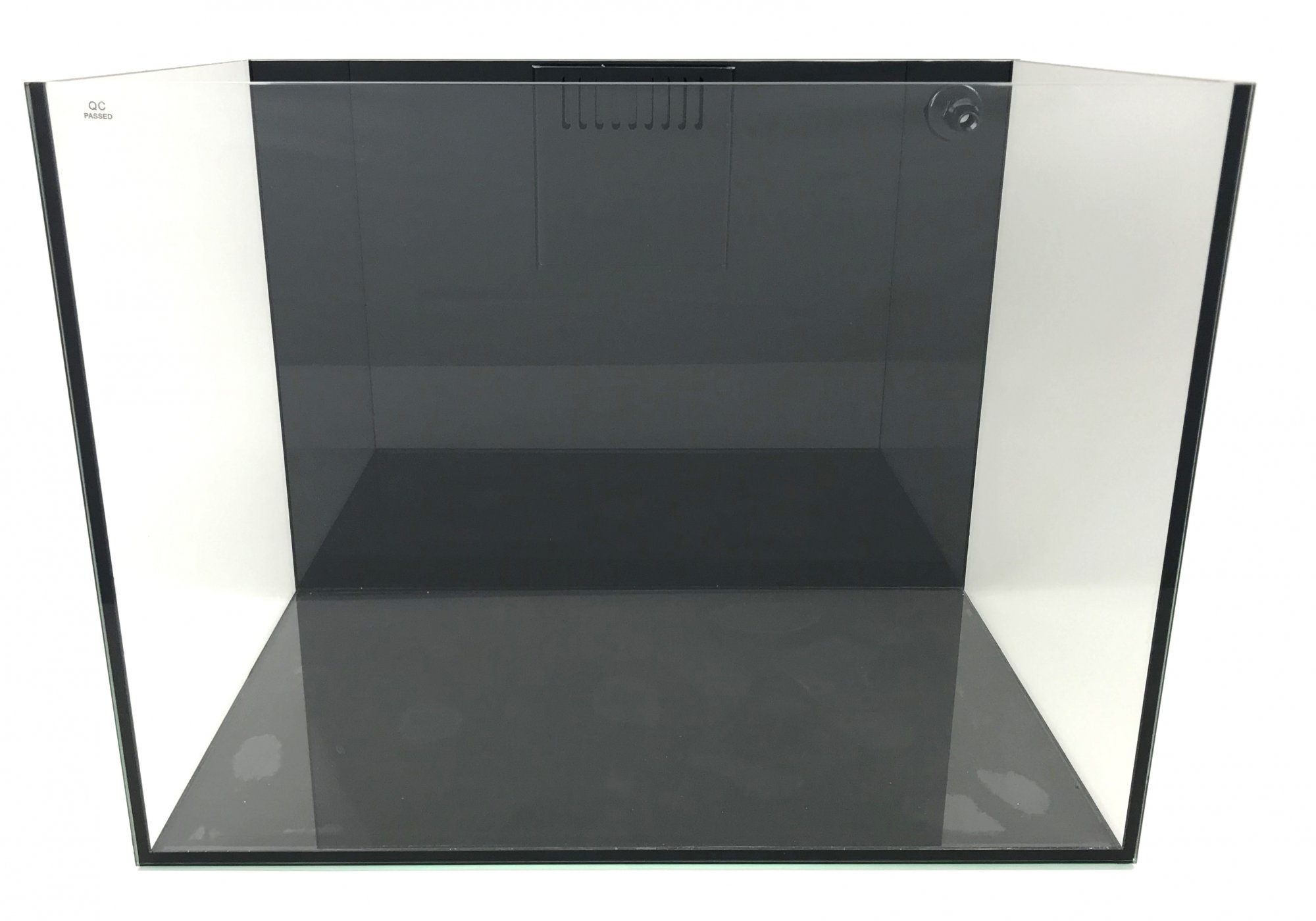 Dolphin 29 Gal. Pro Aquarium with Overflow 23.62" x 15.75" x 17.72" - Black Background