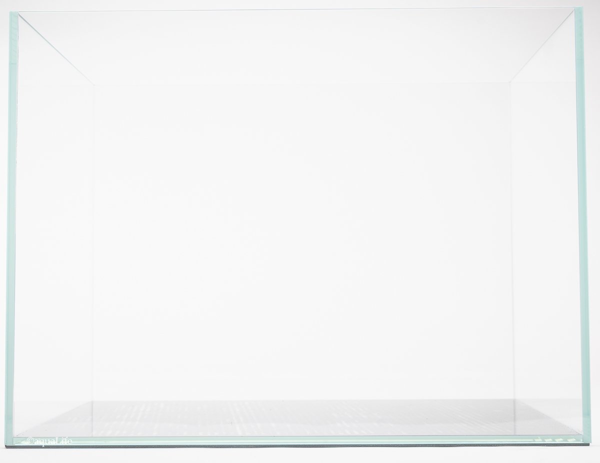 Passion 45 degree 32 gal. (LI) Ultra Clear Aquarium 23.6" x 17.7" x 17.7" 60x45x45cm
